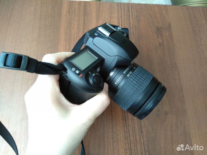 Зеркальный плёночный фотоаппарат Nikon F65