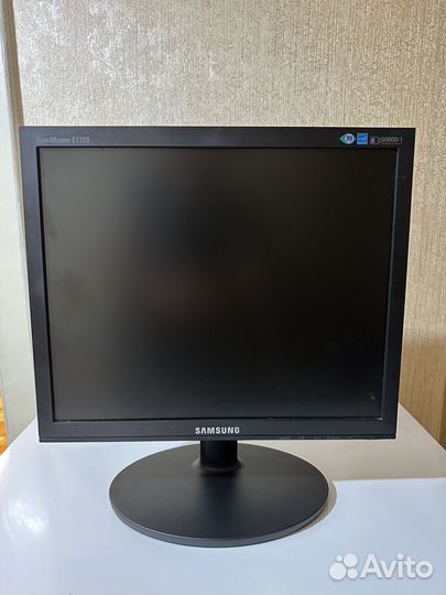 Монитор Samsung syncmaster E1720