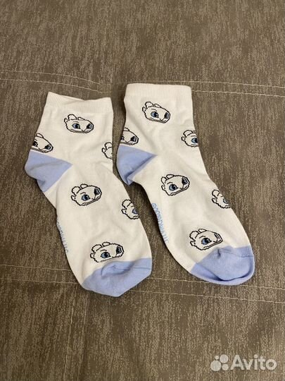 Носки 35 - 36 размер, как приручить дракона белые