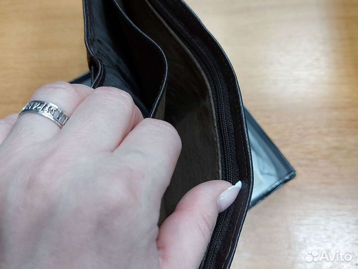 Кошелек мужской новый
