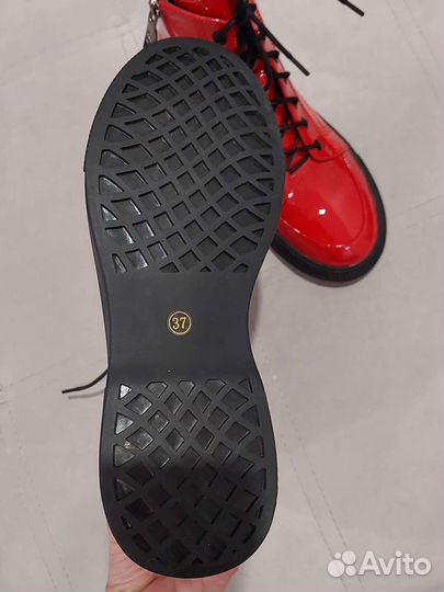 Ботинки новые