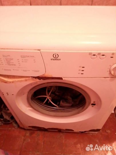 Стиральная машинка бу Indesit