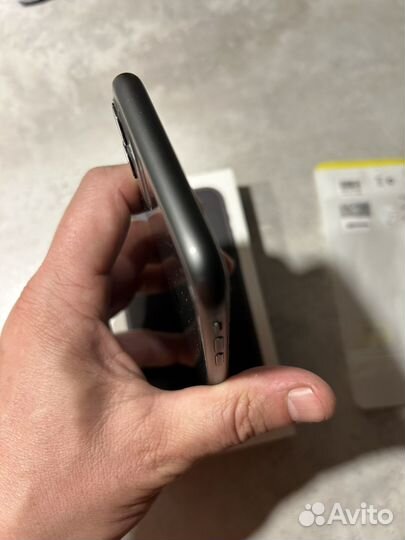 iPhone 11, 256 ГБ