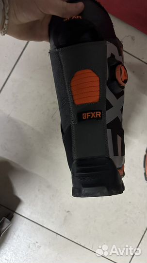 Снегоходные ботинки fxr