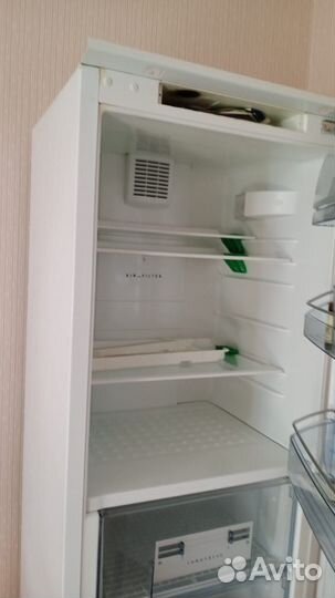 Холодильник AEG