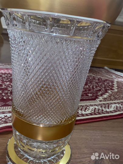 Ваза для цветов хрустальная