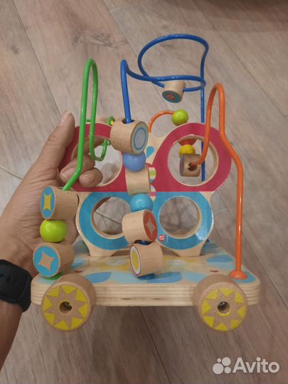 Развивающая игрушка