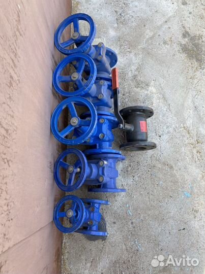 Задвижки новые