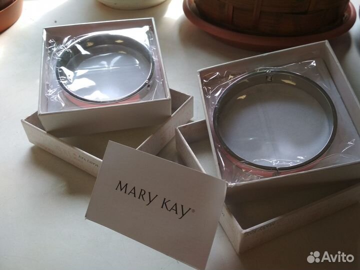 Аксессуары Мери Кей, лаки, футляры (Mary Kay)