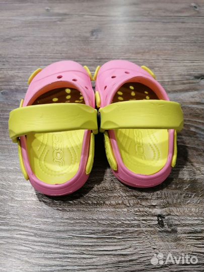 Crocs joss