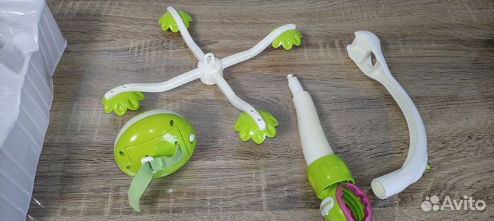 Электронный мобиль Жирафики рабочий