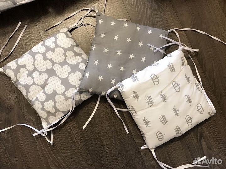 Бортики в кроватку