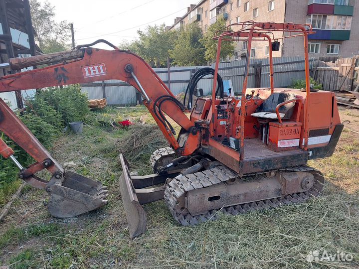 Мини-экскаватор IHI 30, 1995