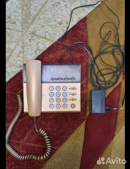 Стационарный телефон LG