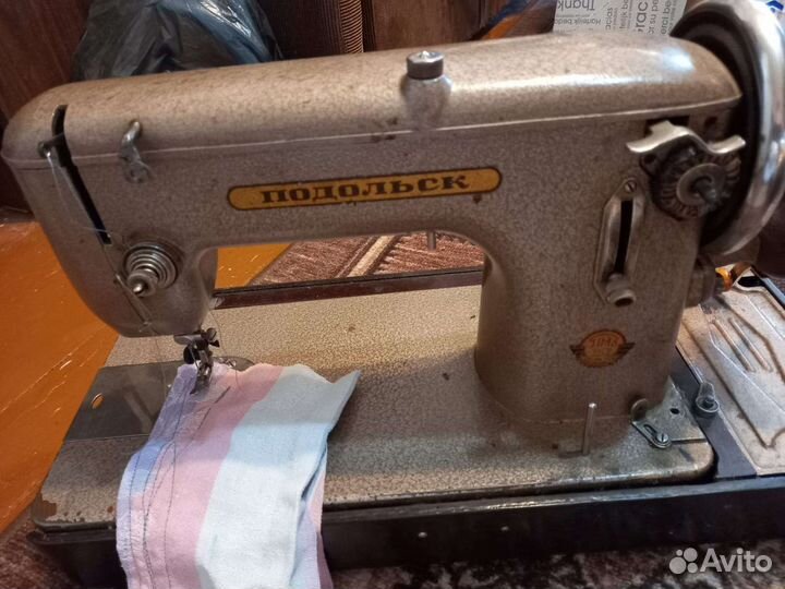 Швейная машина