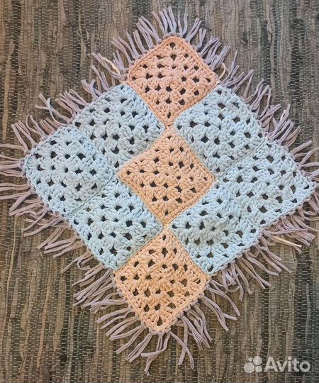 Коврик из трикотажной пряжи