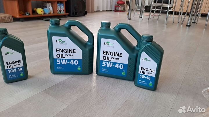 Продам масло 5в40, 3 канистры