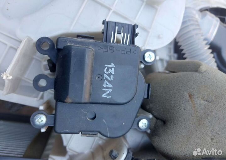 Ресивер печки Мазда 3 Bl