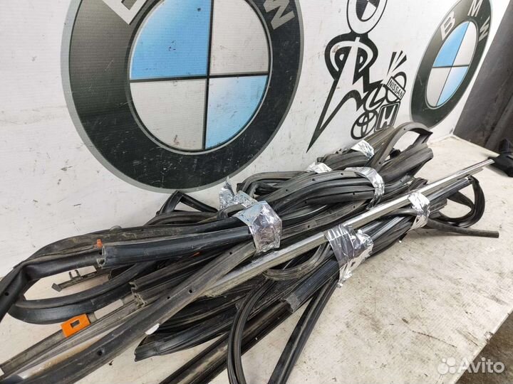 Уплотнители дверей Faw Besturn x80