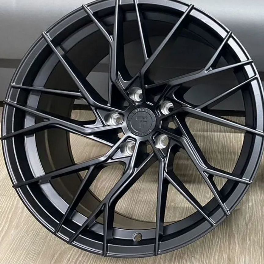 Литые диски Replica 8.5×R19 5×120