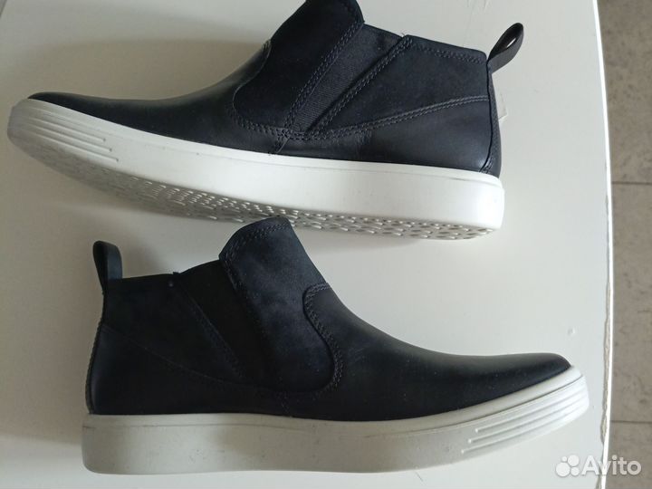 Ботинки Ecco р. 38