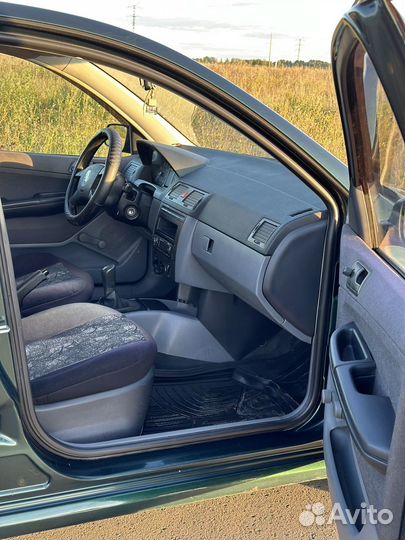 Skoda Fabia, 2001