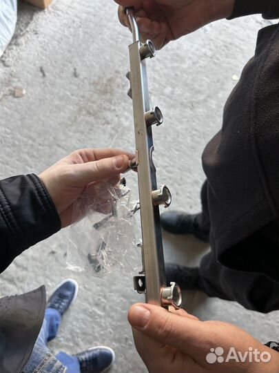 Топливна рампа 1.8 веста