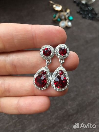 Серьги бижутерия