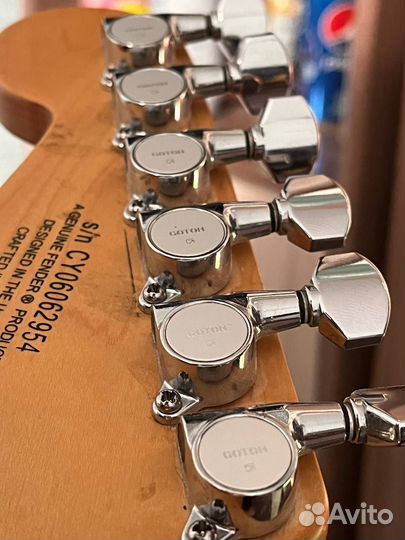 Kurt Cobain Vandalism Стратокастер