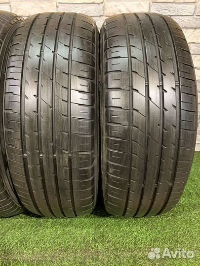 Dunlop Enasave RV504 215/60 R17