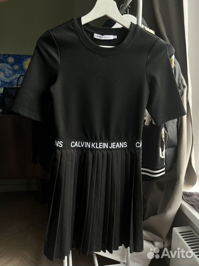 Calvin klein платье xs