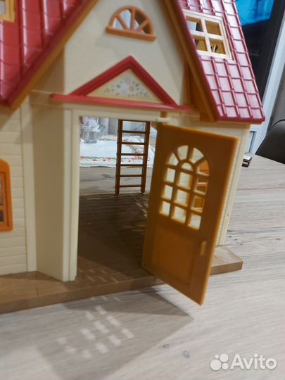 Кукольный домик