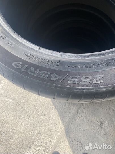 Hankook Ventus S1 Evo 3 EV K127E 255/55 R19