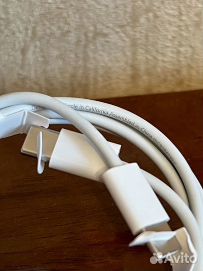 Кабель для зарядки Apple USB-C - USB-C (новый)