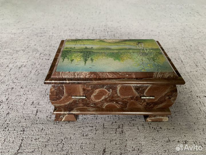 Шкатулка для украшений