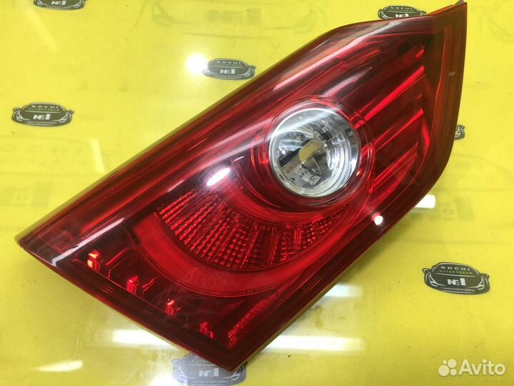 Фонарь L в крышку багажника infiniti Q50 V37