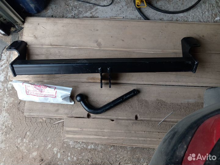 Фаркоп на RAF 4 до 2006 г.в