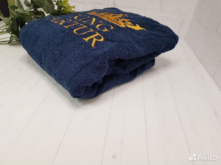 Детский махровый халат с вышивкой