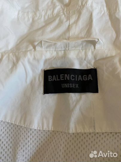 Ветровка balenciaga