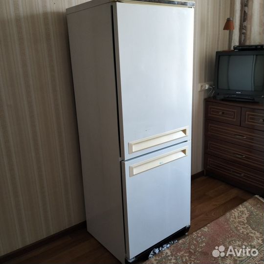 Холодильник на запчасти