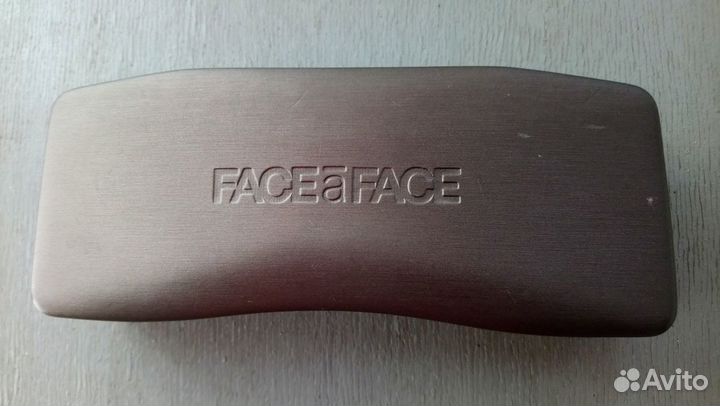 Футляр для очков