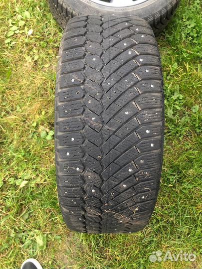 R17 Continental ContiIceContact 225/50, PCD 5x114.3 DIA 60.1