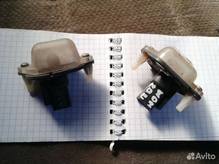 Подсветка номера Мазда Демио 1