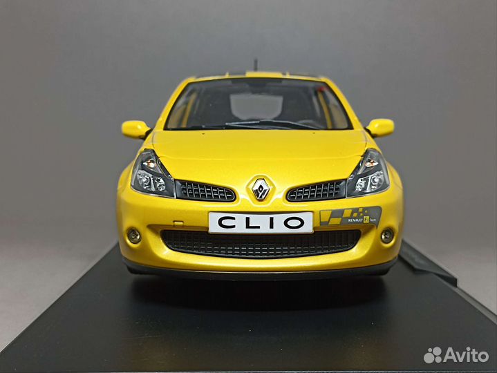 Renault Clio RS 2007 1:18 Norev