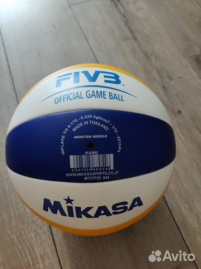 Волейбольный мяч mikasa vls300