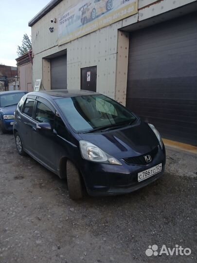 Honda fit 2008