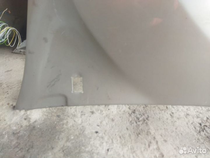 Крыло переднее правое renault duster