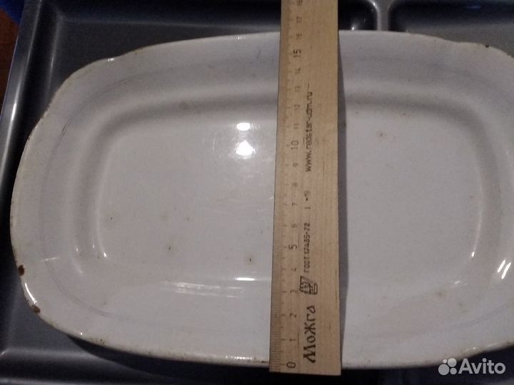 Блюдо (з-д М.С.Кузнецова въ Будахъ)