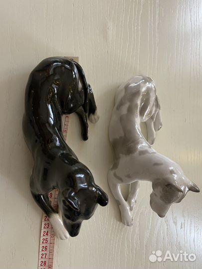 Фарфоровая статуэтка собака лфз