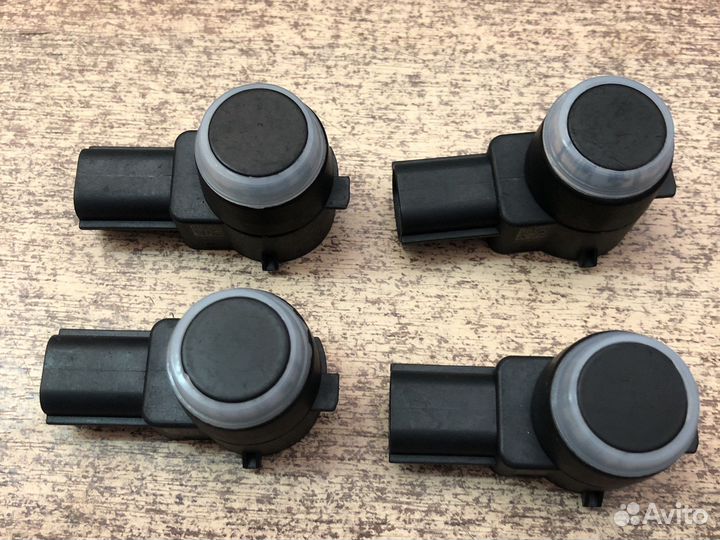 Датчик парковки GM 13368131